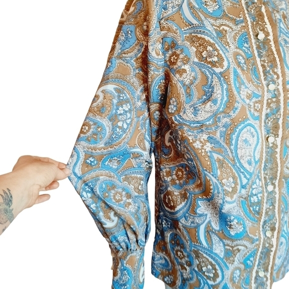 VINTAGE 70s Blouse size Medium Paisley Print Full Sleeve Edwardian Neck - Picture 5 of 8
